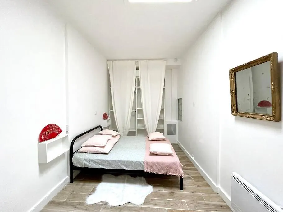 Ravissant Appartement A 50M Port + Parking La Ciotat